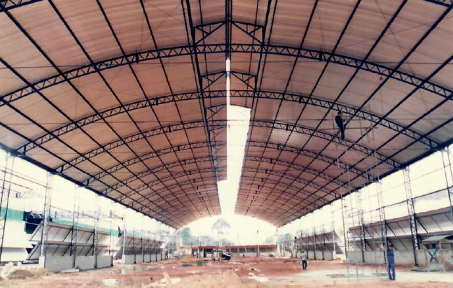 1999 - Vista interna da obra (fundo para a frente)