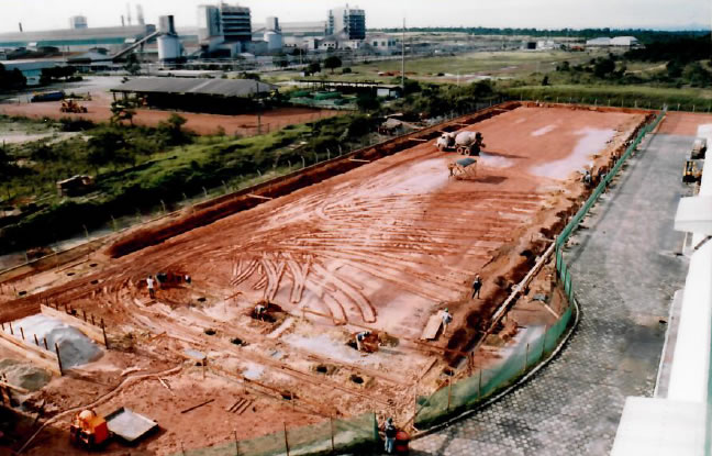 1999 - Vista aérea da obra