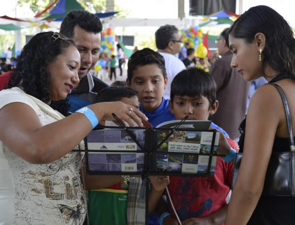 2013 - Histórias amazônicas. Lançamento do livro “Projeto Catavento: contando as histórias que nos contaram”, que traz 46 histórias inéditas sobre mitos, lendas e contos de assombração da Amazônia.